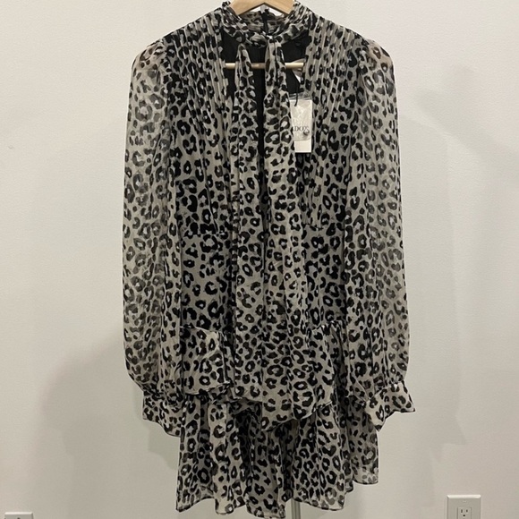 Bardot Dress NWT - Picture 4 of 9